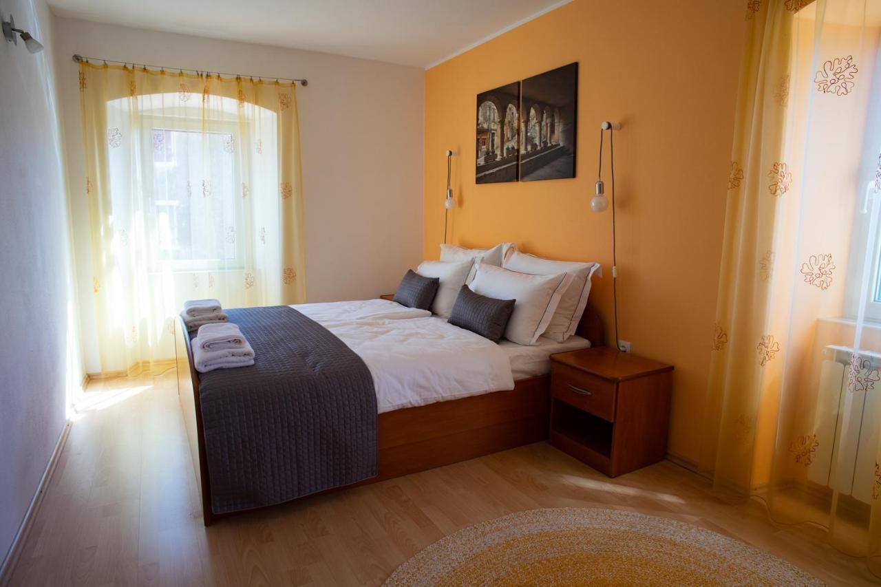 Olive Tree Apartments Umag Exteriér fotografie