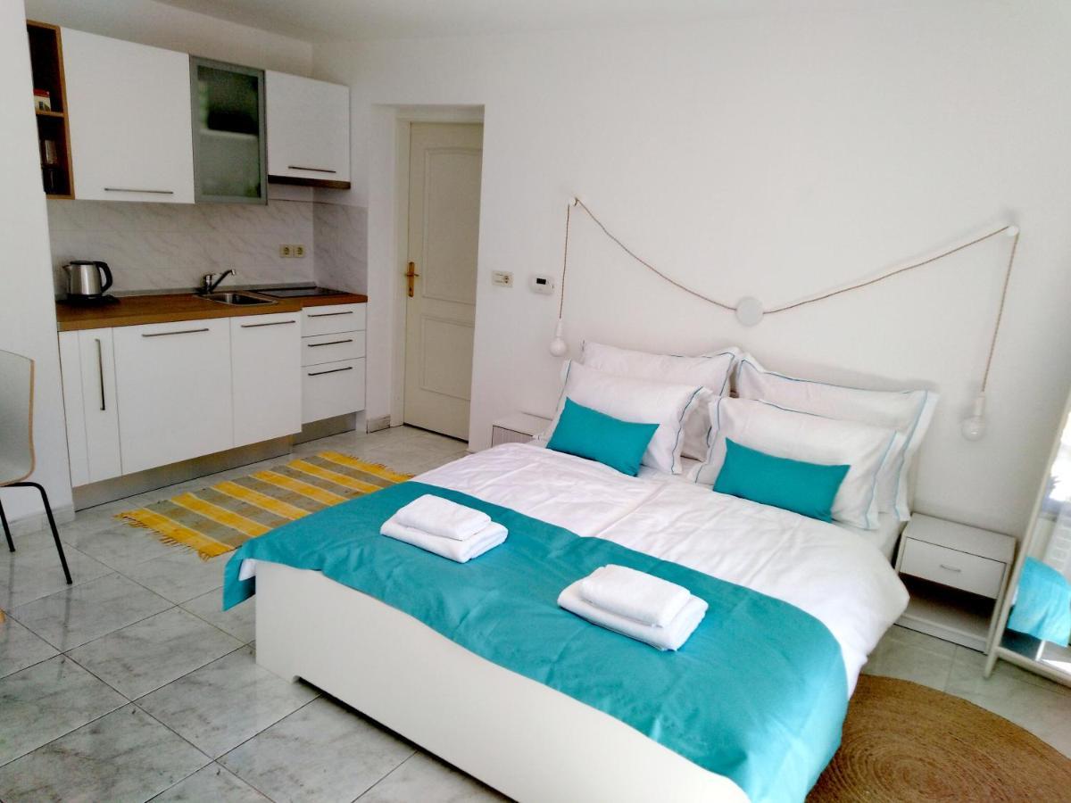 Olive Tree Apartments Umag Exteriér fotografie
